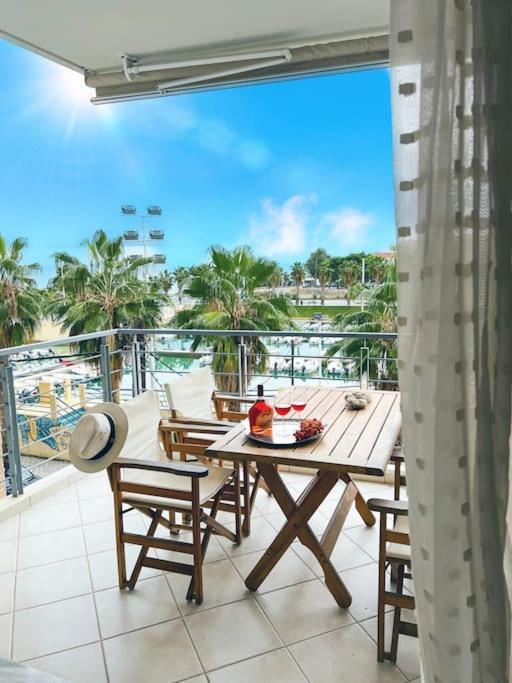 Mare Marina View 1 Apartment Xylokastro Exterior photo